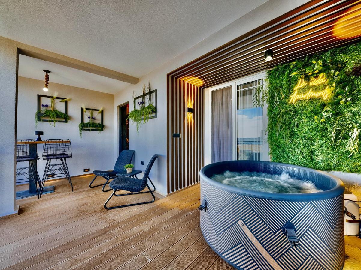La Vida Apartments Бар Екстериор снимка