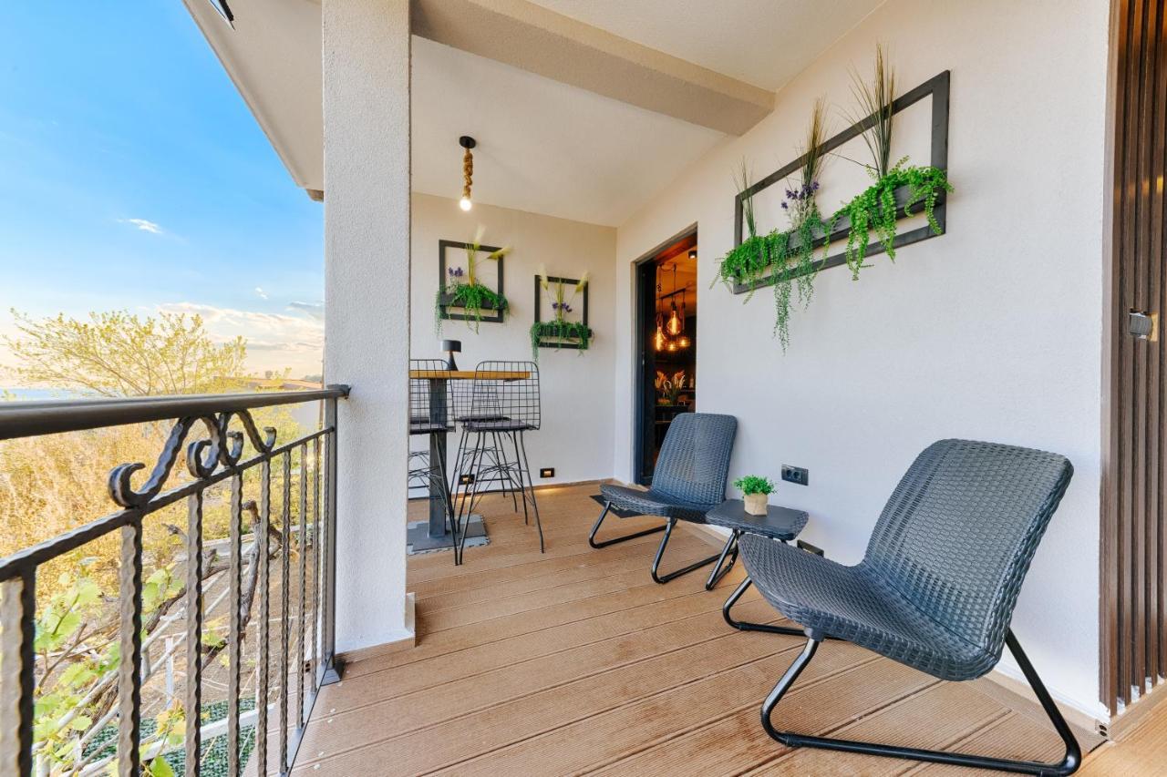 La Vida Apartments Бар Екстериор снимка